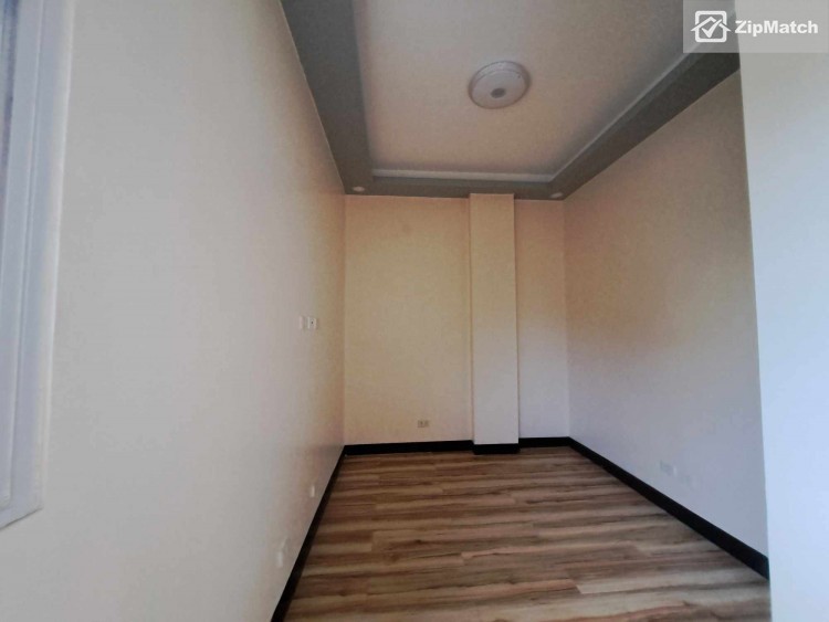                                     4 Bedroom
                                 4 Bedroom Townhouse For Sale in   Guadalupe Townhouse big photo 17