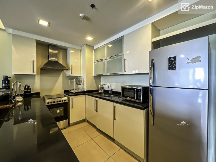                                     2 Bedroom
                                 2 Bedroom Condominium Unit For Rent in One Serendra big photo 8