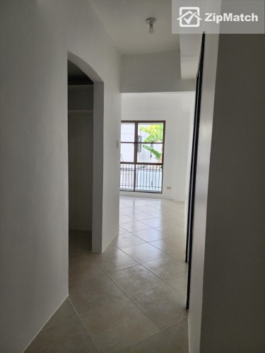                                     1 Bedroom
                                 1 Bedroom Condominium Unit For Rent in Golf Hills Terraces big photo 7