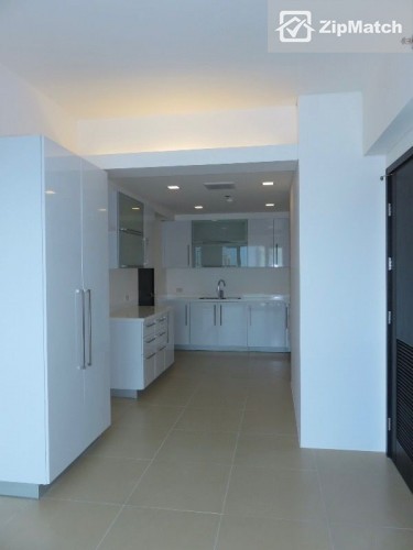                                     3 Bedroom
                                 3 Bedroom Condominium Unit For Rent in One Serendra big photo 6