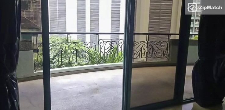                                     3 Bedroom
                                 3 Bedroom Condominium Unit For Rent in Splendido Gardens Salcedo big photo 13