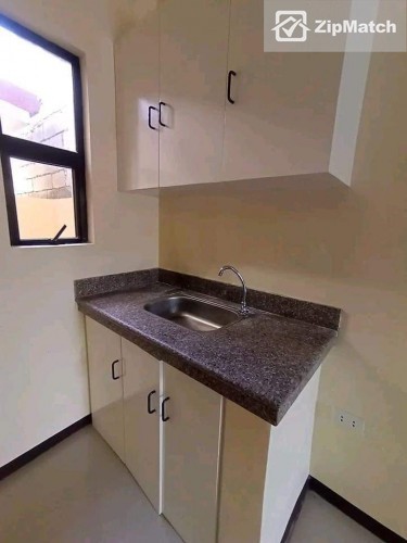                                     2 Bedroom
                                 2 Bedroom Townhouse For Sale in Sionil big photo 8