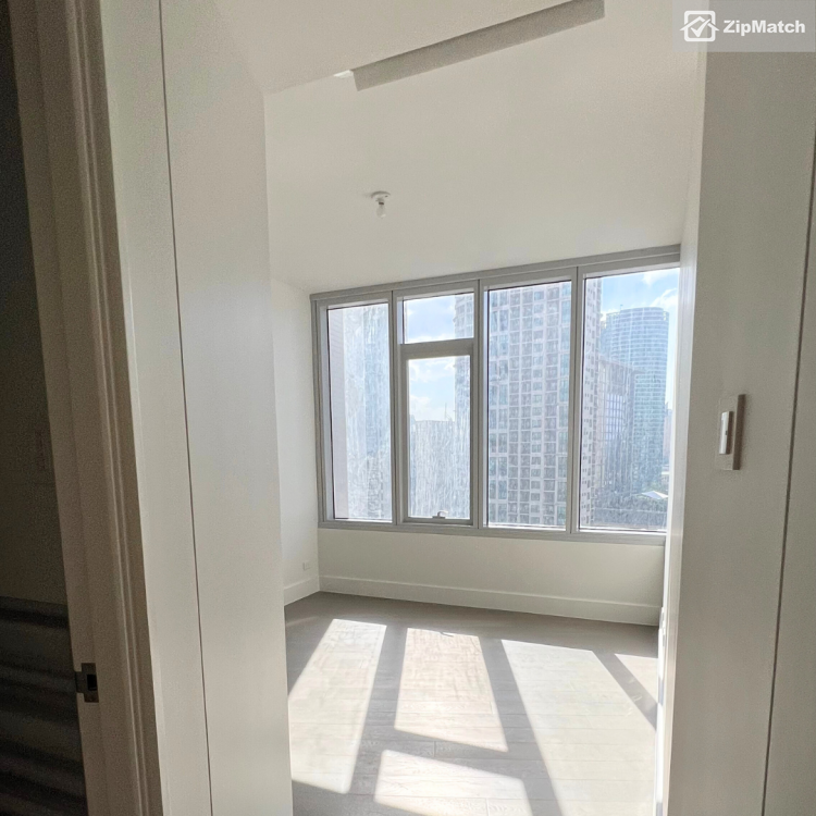                                     2 Bedroom
                                 2 Bedroom Condominium Unit For Sale in The Proscenium Residences big photo 6