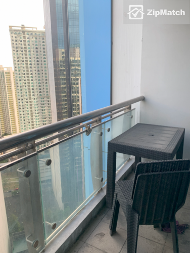                                     2 Bedroom
                                 2 Bedroom Condominium Unit For Sale in Three Central big photo 6