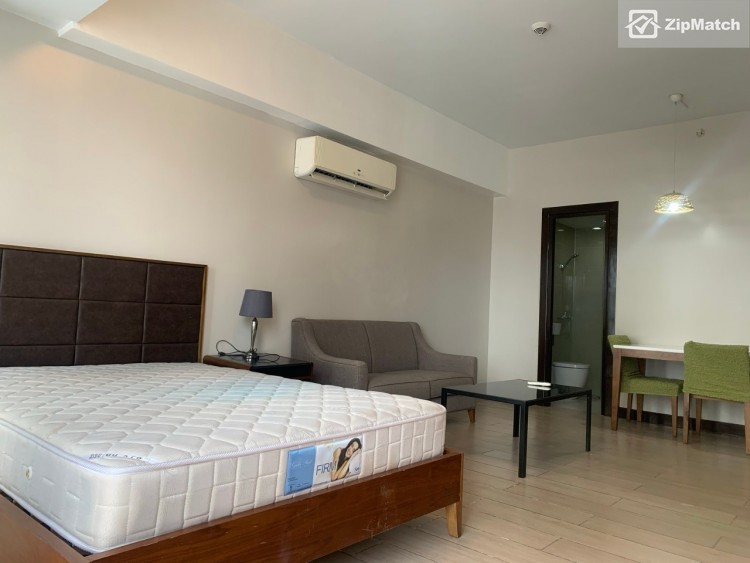                                     0
                                 Studio Type Condominium Unit For Sale in Three Central big photo 6