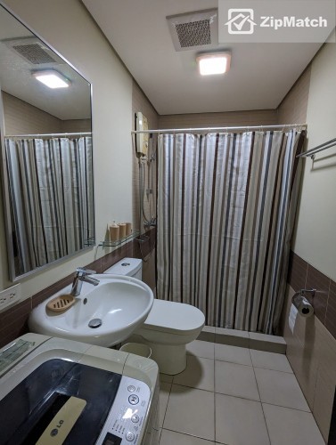                                     1 Bedroom
                                 1 Bedroom Condominium Unit For Rent in The Fort Residences big photo 3