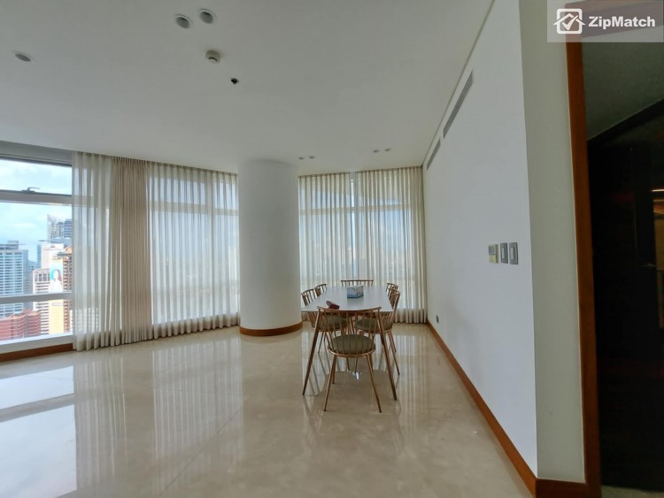                                     3 Bedroom
                                 3 Bedroom Condominium Unit For Rent in Two Roxas Triangle big photo 10