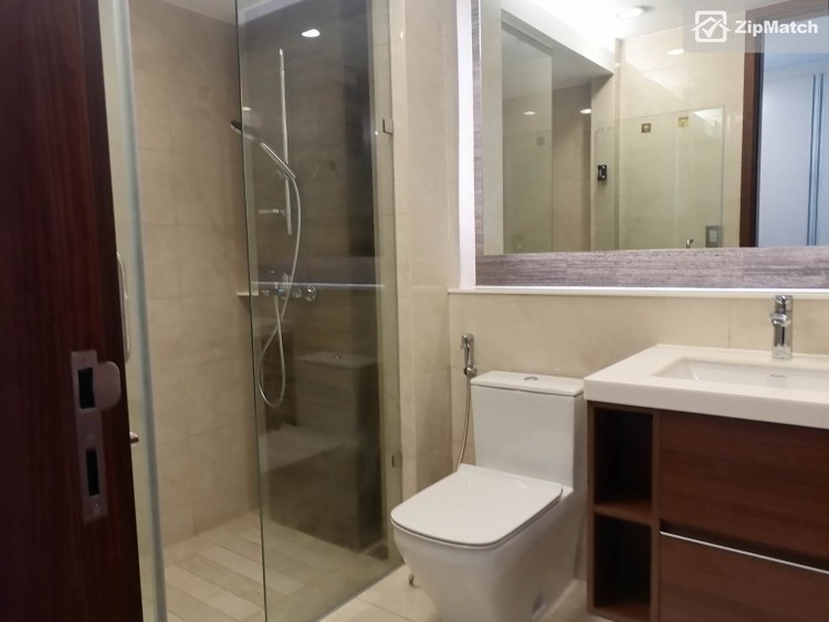                                     3 Bedroom
                                 3 Bedroom Condominium Unit For Rent in Two Roxas Triangle big photo 21