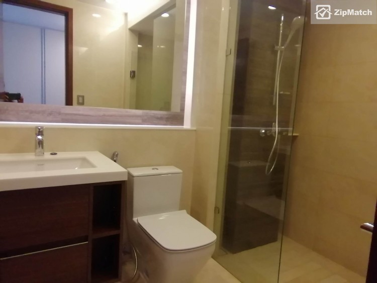                                     3 Bedroom
                                 3 Bedroom Condominium Unit For Rent in Two Roxas Triangle big photo 19