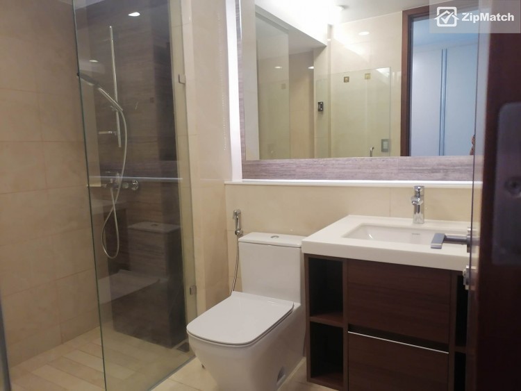                                     3 Bedroom
                                 3 Bedroom Condominium Unit For Rent in Two Roxas Triangle big photo 15