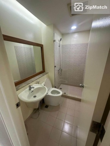                                     2 Bedroom
                                 2 Bedroom Condominium Unit For Rent in One Legaspi Park big photo 8