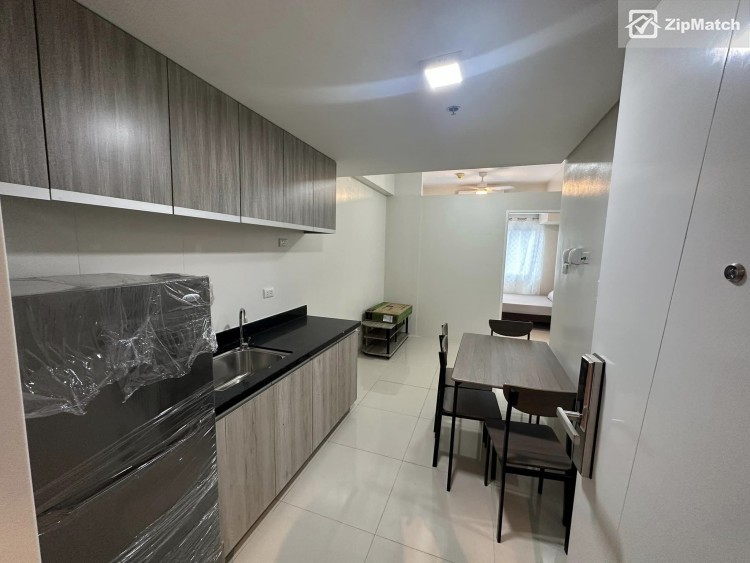                                     1 Bedroom
                                 1 Bedroom Condominium Unit For Rent in 100 West Makati big photo 3