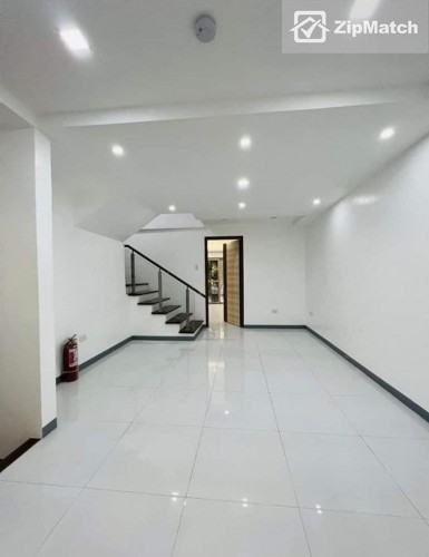                                     6 Bedroom
                                 6 Bedroom Townhouse For Sale in Bayview Village big photo 1