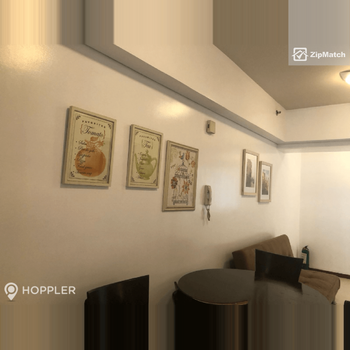1 Bedroom Condominium Unit For Rent in The Columns Legazpi Village