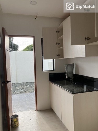                                     4 Bedroom
                                 4 Bedroom House and Lot For Sale in BF Resort Las Pinas big photo 4
