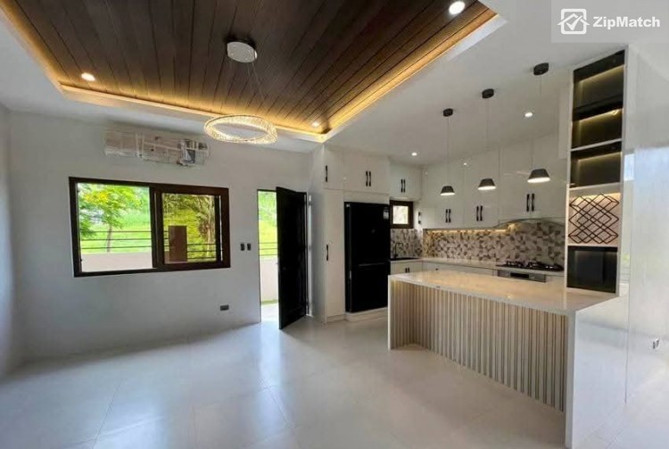                                    4 Bedroom
                                 4 Bedroom House and Lot For Sale in Metropolis-02 big photo 5