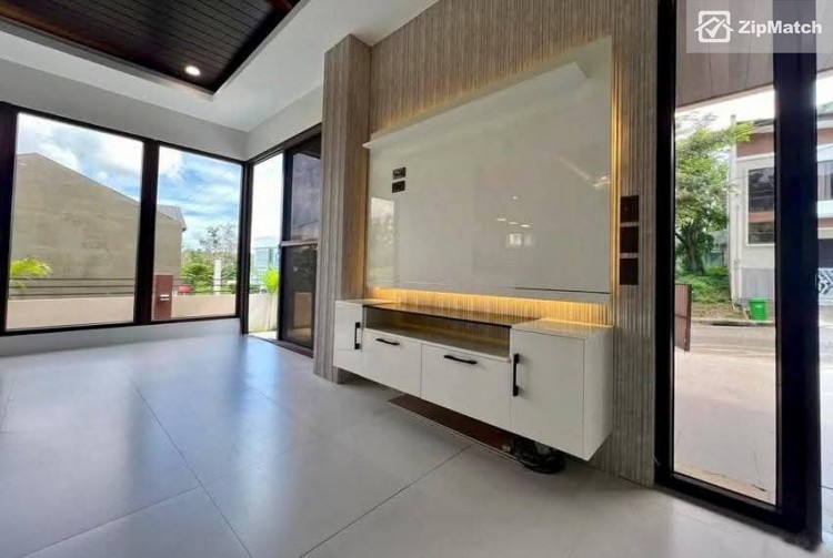                                     4 Bedroom
                                 4 Bedroom House and Lot For Sale in Metropolis-02 big photo 6