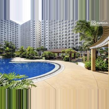 1 Bedroom Condominium Unit For Sale in Shore Residences