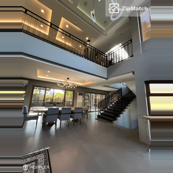 5 Bedroom House and Lot For Sale in Lindenwood Residences