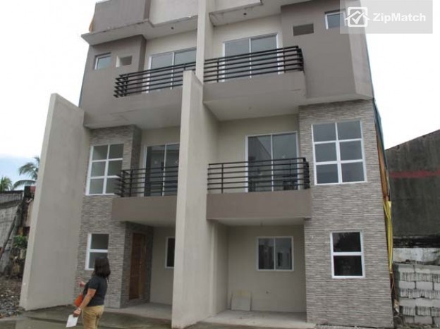                                     3 Bedroom
                                 Townhouse in Tandang Sora at 4.5M big photo 1