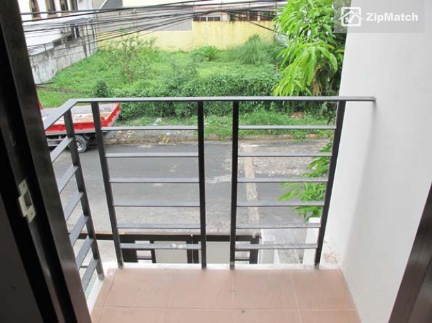                                     3 Bedroom
                                 Banlat House Tandang Sora Q.C. at 4.8 big photo 6