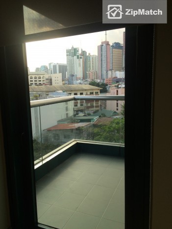                                     2 Bedroom
                                 2 bedroom condo for rent in amorsolo rockwell big photo 3