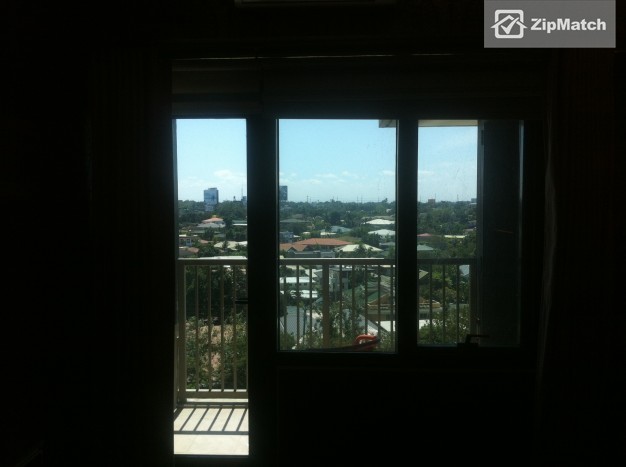                                     2 Bedroom
                                 2 Bedroom Condo Loft Unit For Lease in One Rockwell East Tower big photo 6