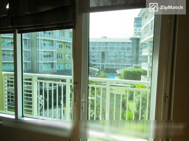                                     2 Bedroom
                                 Condo for Rent at One Serendra big photo 7